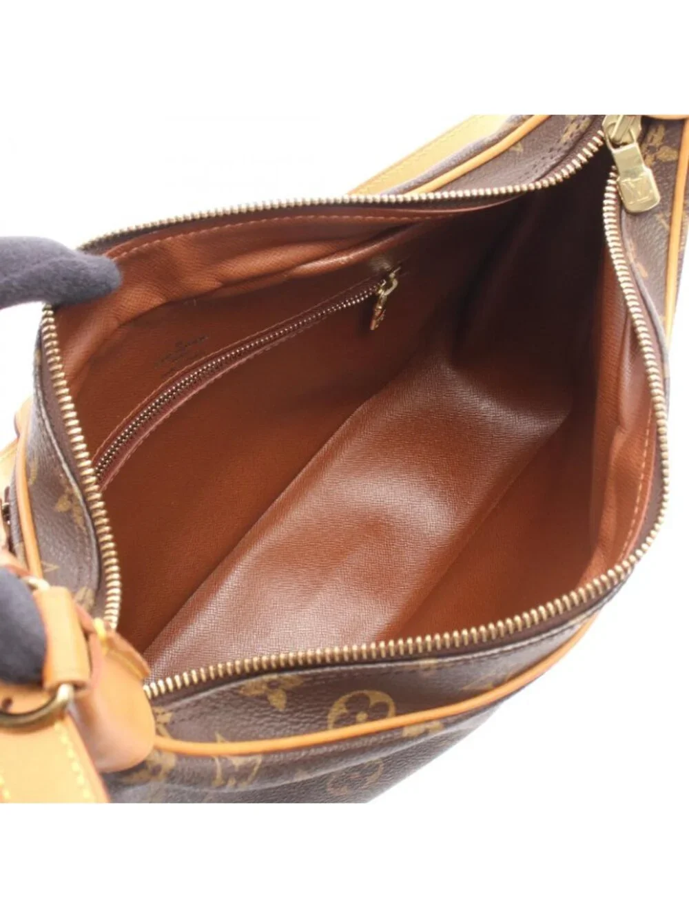 Louis Vuitton Shoulder Bag Boulogne PM Canvas Leather 30
